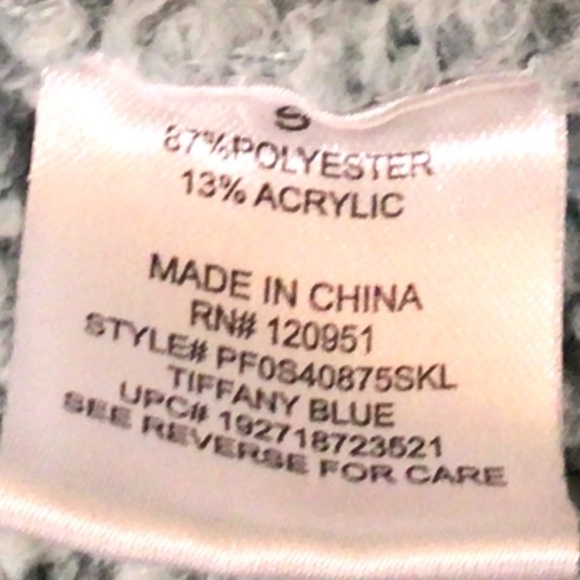 Pink Republic Women’s Sweater - Picture 4 of 5